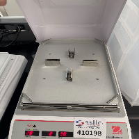 OHAUS Orbital Shaker image 0